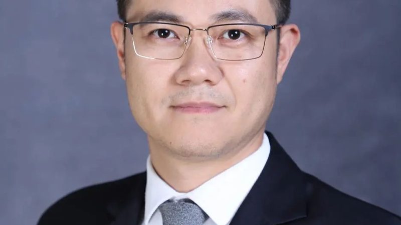 稳压二极管：揭秘其工作原理与选型要点